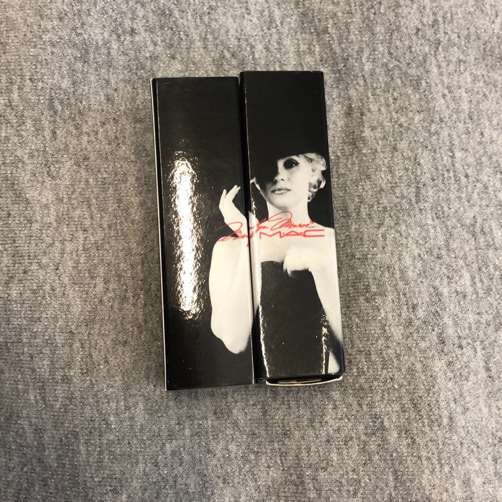 COPY - Mac cosmetics Marilyn Monroe lipsticks